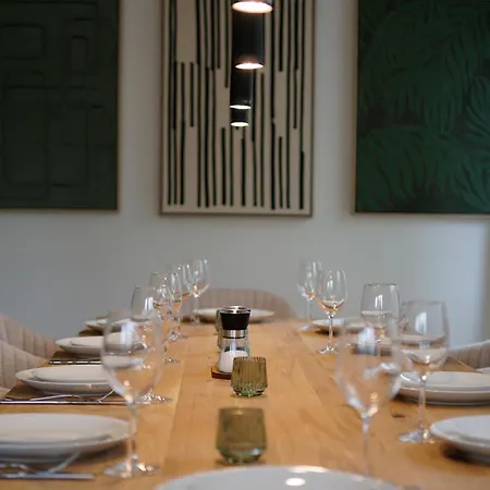 Wohnkultur - Für 10 Mit Terrasse Und Garten